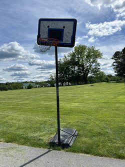 Basketball Hoop 