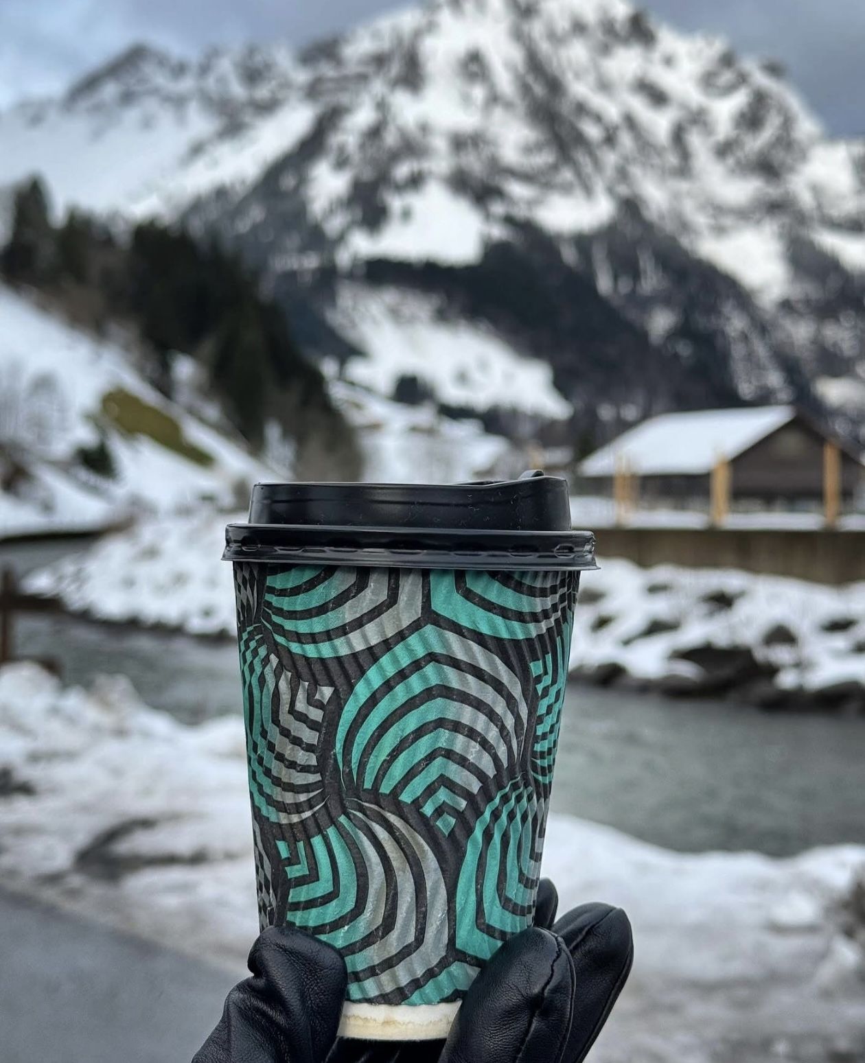 50 Pack Coffee Cups, 12 Oz With Lids