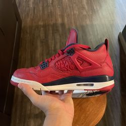 Jordan 4 (Read Description)