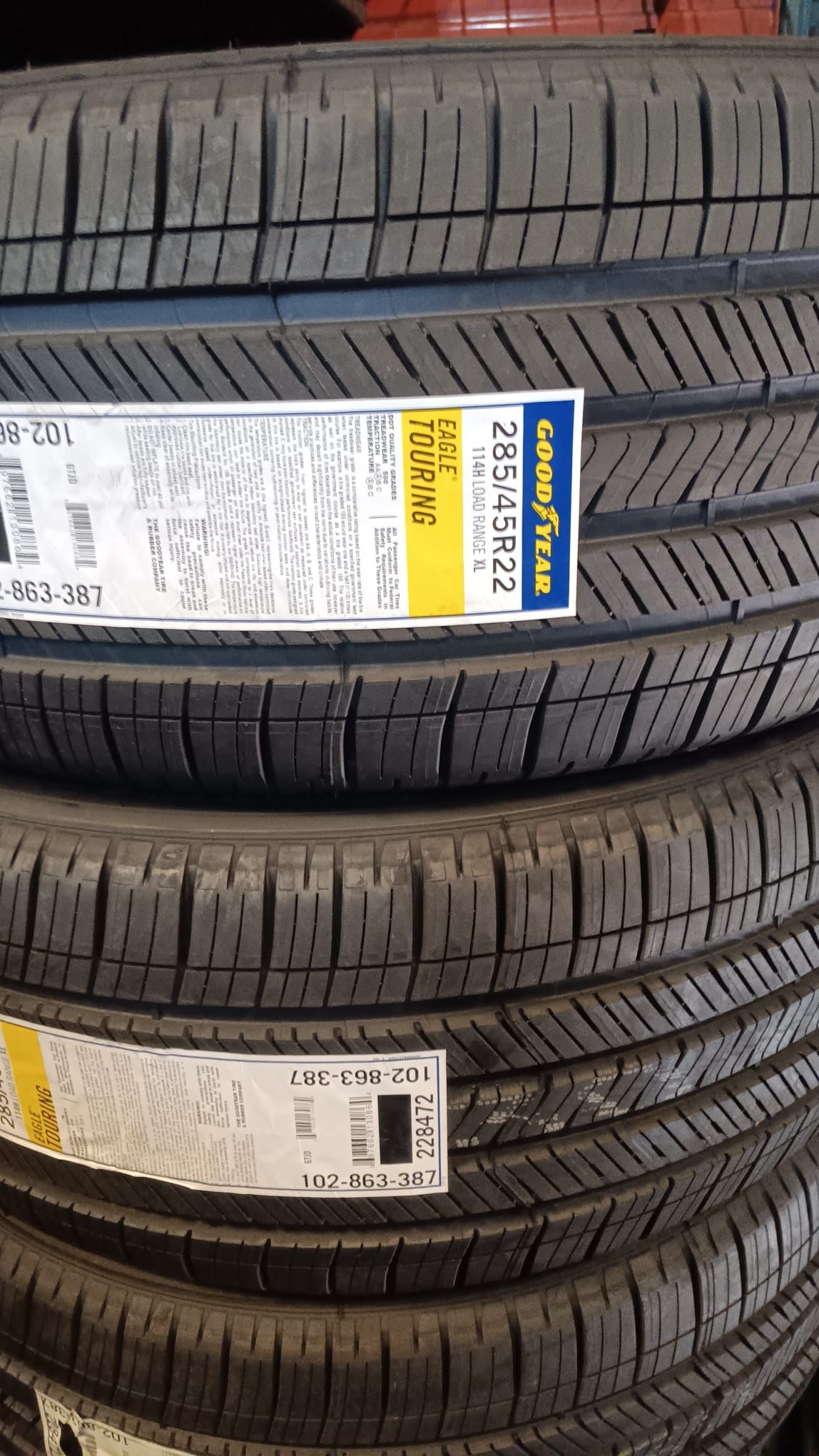 Goodyear 285/45/22