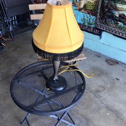 Small Leg Vintage Lamp 