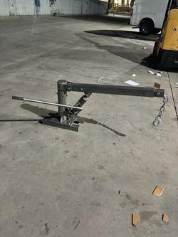 1100LB Pick Up Truck Crane
