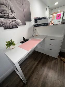 Office desk NEED GONE BY TOMORROW!