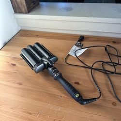 Amika High Tide Jumbo Deep Waver