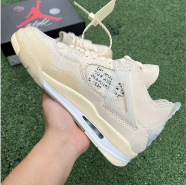 Nike Retro 4 Off Whites