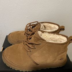 Uggs Size 9.5