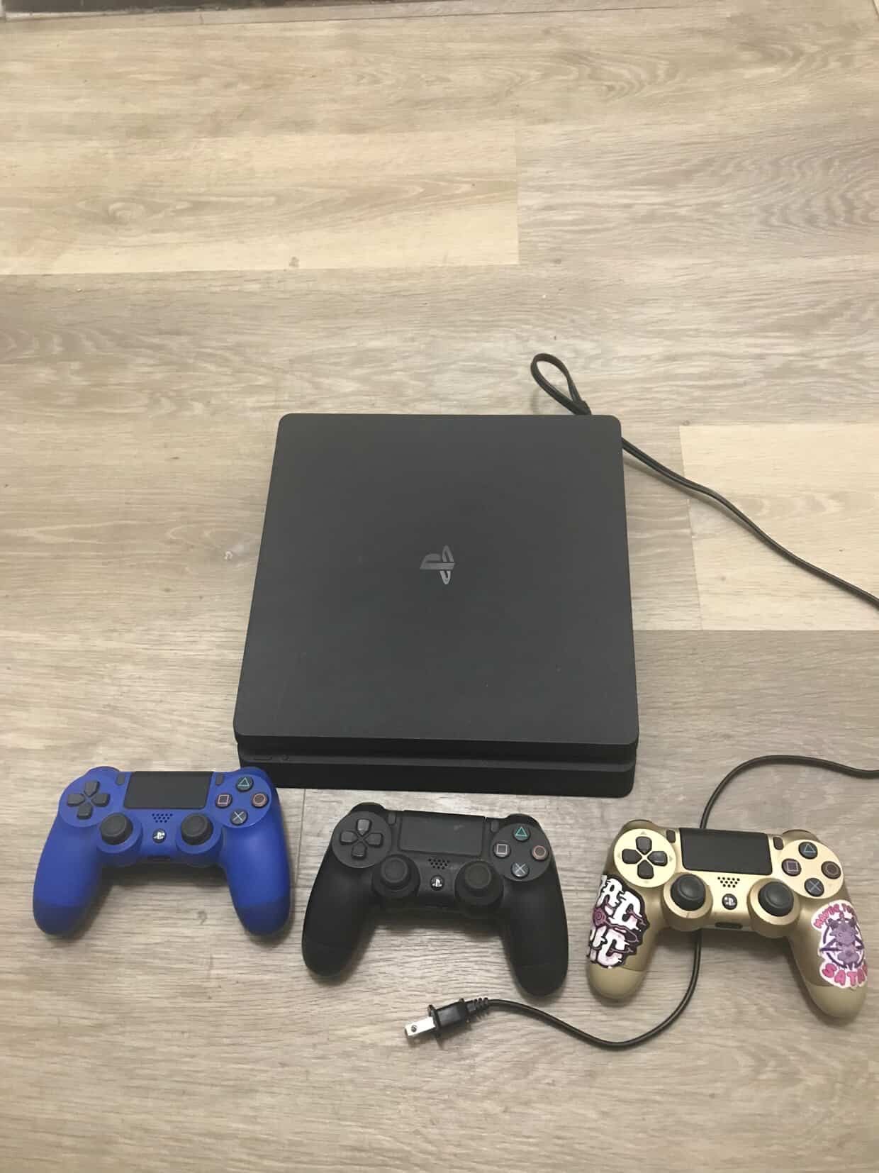 PS4 1TB