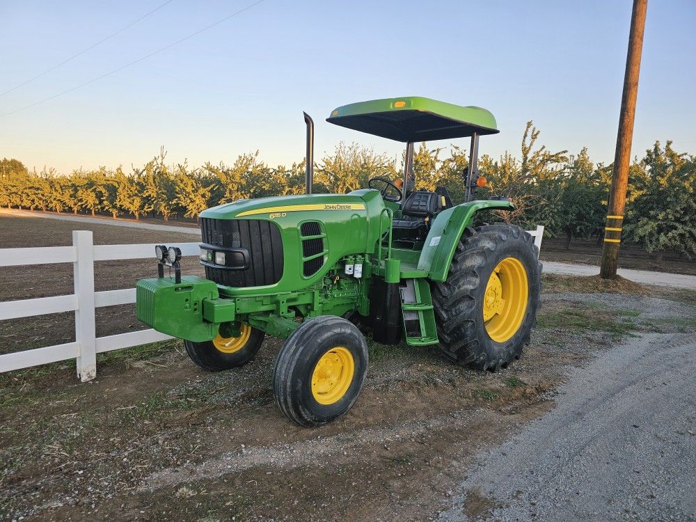 2016 John Deere Tractor