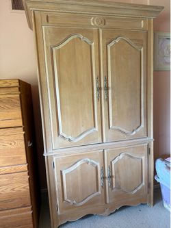 Ethan Allen French country Armoire in bisque  finish