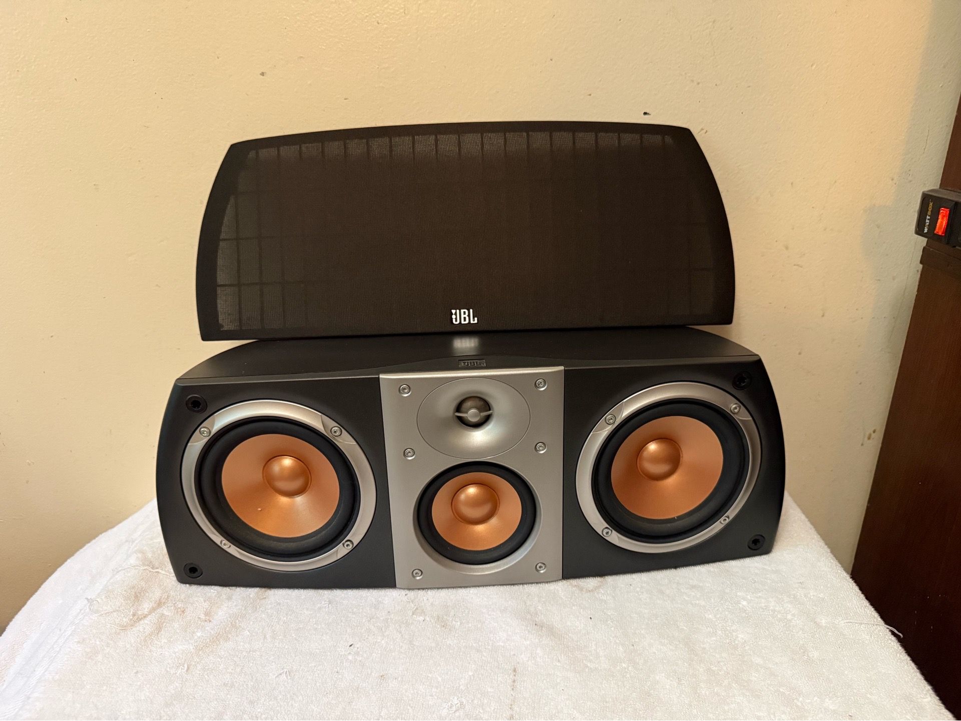 JBL S-Center Channel Speaker