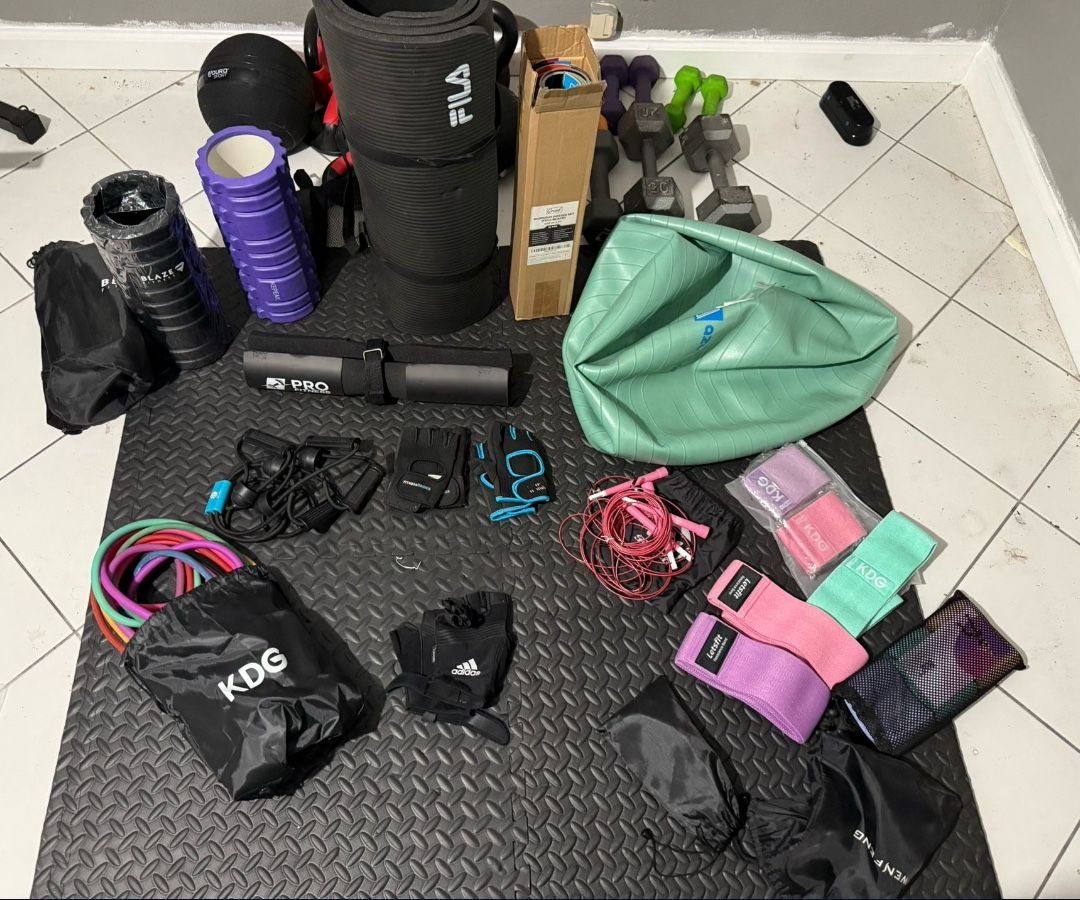Home Gym Fitness Equipment – Resistance Bands, Mats, Rollers, Posters & More