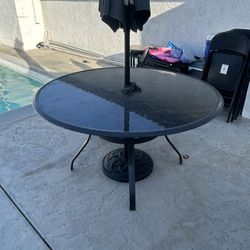 glass round table 