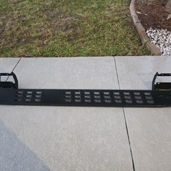 Running Board OEM Ford 2024 F150 Tremor.