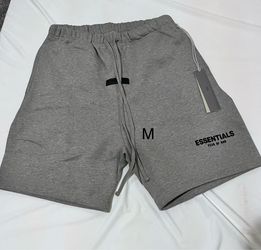 Fear of God Essentials Shorts Gray – Essentials Logo Sweat Shorts Size M