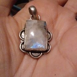 Moonstone Pendant 