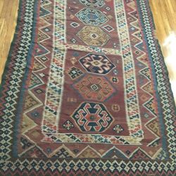Beautiful antique/vintage Kilim Rug Desert Chic Rustic Beautiful