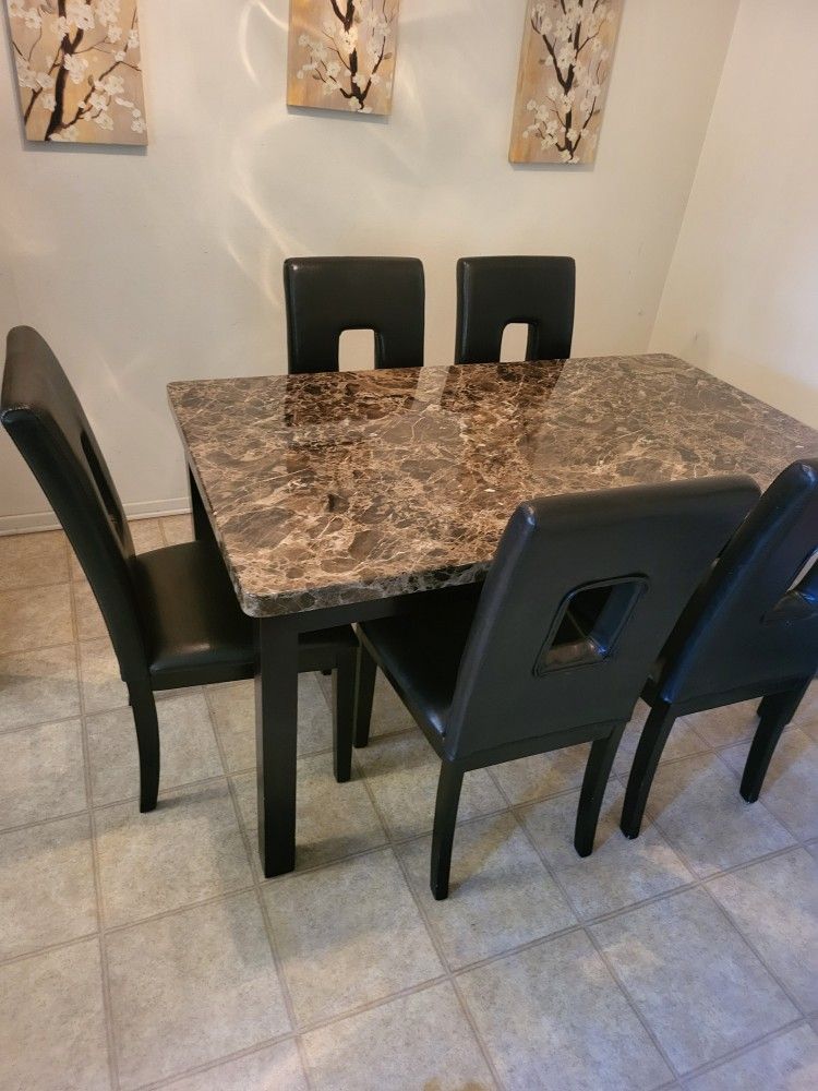 Kitchen TABLE