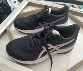 Ascis size 4.5