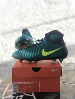 Nike magista obra ii sg Pro size 7