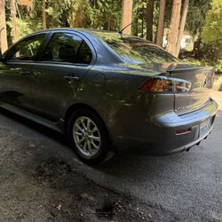 Mitsubishi Lancer 2011