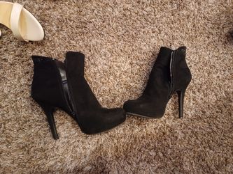 Black Ankle BOOTS 👢