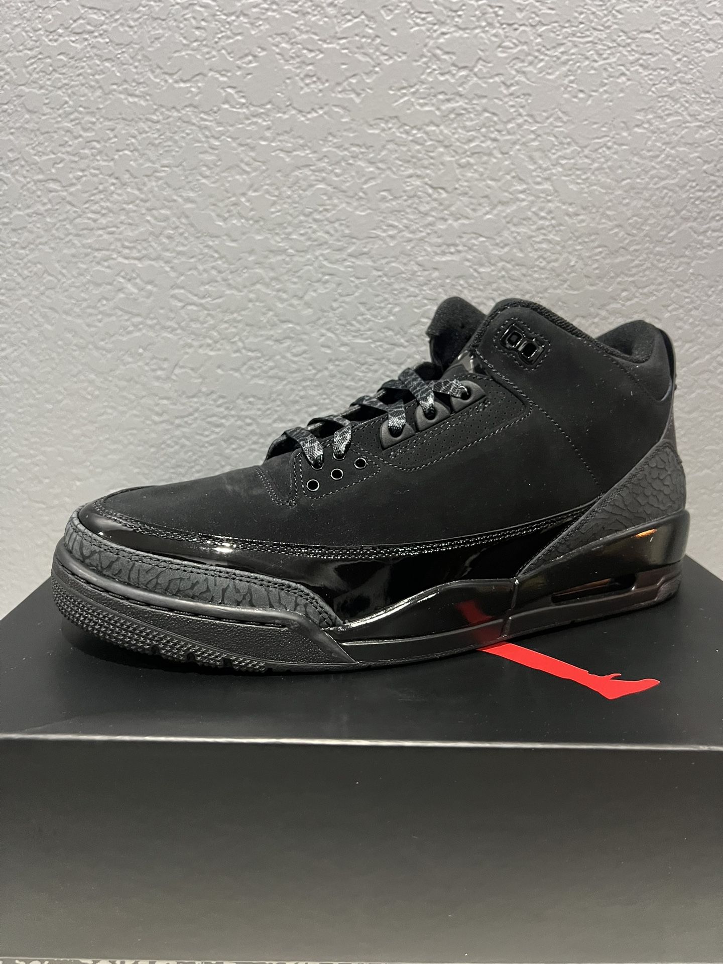 Jordan 3 Retro Black Cat 2025 Size 12