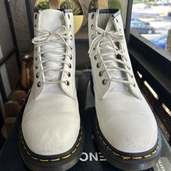 Men’s Size 9 Doc Martens White 