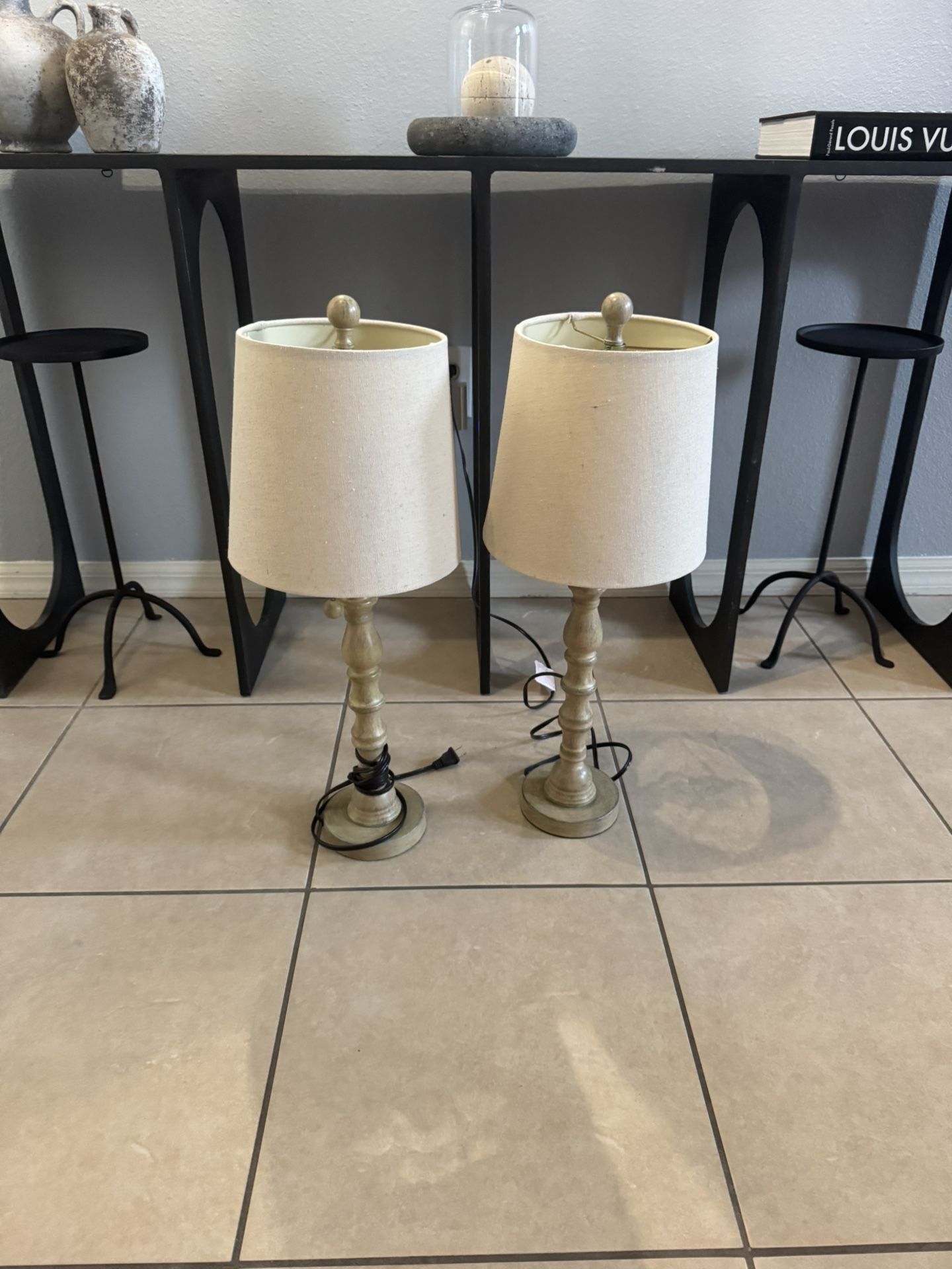 Set of 2 lamps