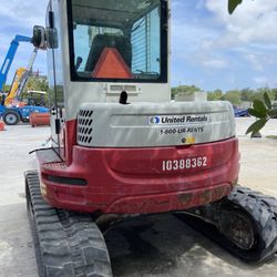 2015 Takeuchi TB280FR