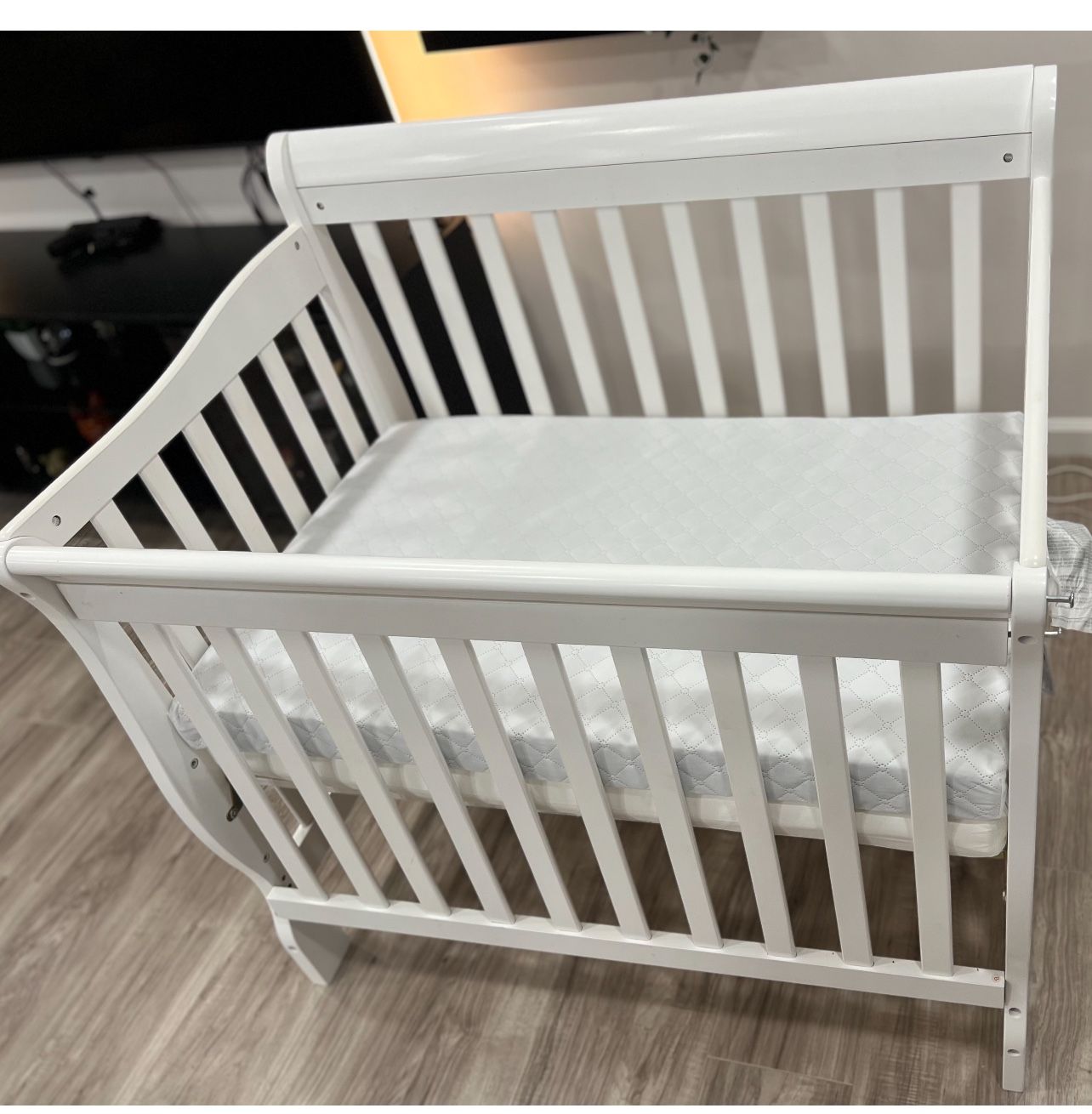 baby crib and stuff