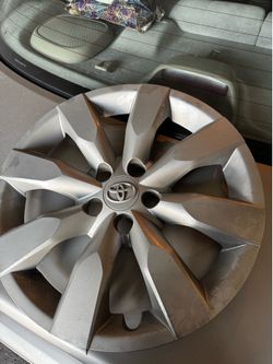 Toyota Hubcap