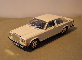 Vintage Burago 1/22 scale Rolls Royce Camargue diecast model car. Made in Italy.