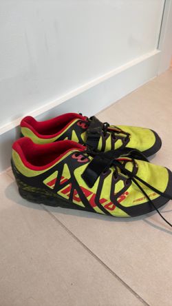 Squat shoes