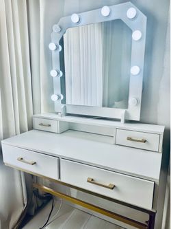 Vanity desk with mirror and lights