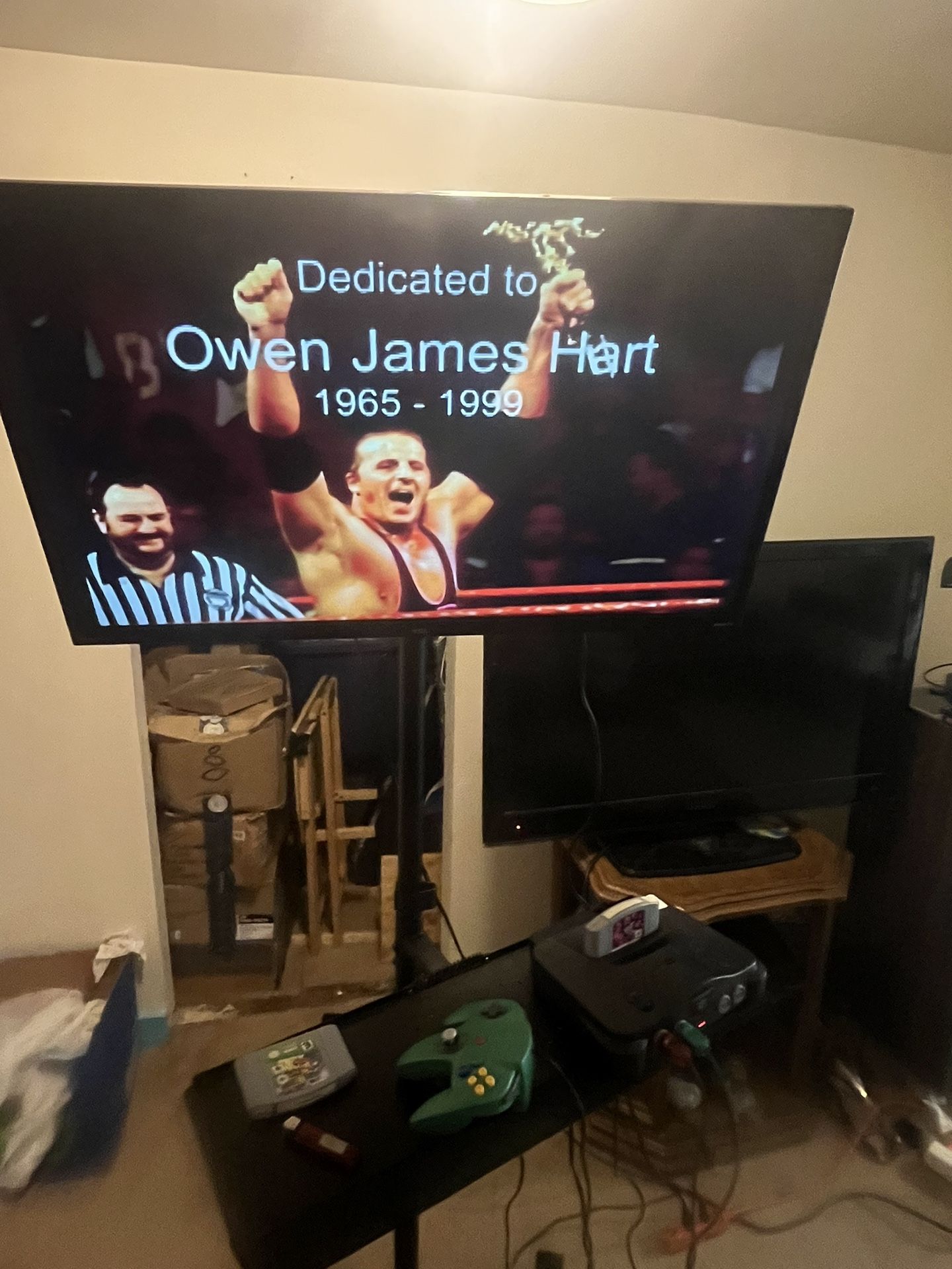 Nintendo 64 Works Great 2 Controllers