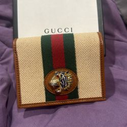Gucci Wallet With Chain (papers Included)