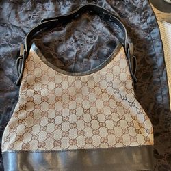 Beautiful Hand Bag