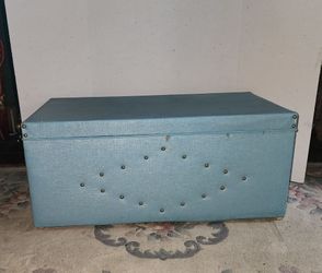 MCM toy box