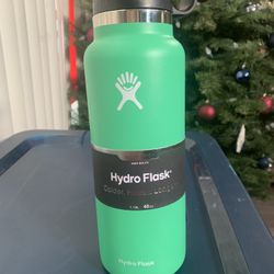 40oz Hydro flask’s