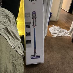 Brand New Dyson V 11 In Box Sealed