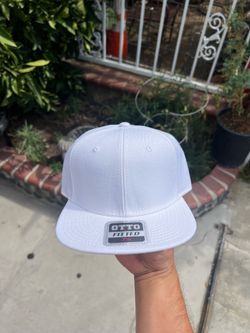 Plain white fitted 7 1/4 hat