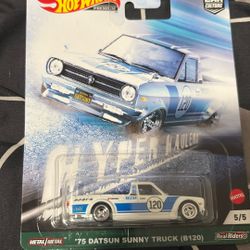 Hot Wheels Premium 75 Datsun Sunny Truck (B120) 