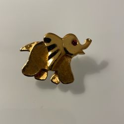 Small Elephant Pin