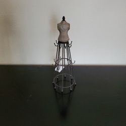 Metal Necklace  Holder 