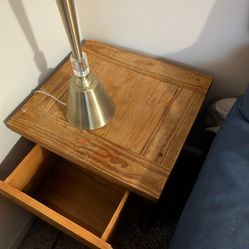 Bed side table