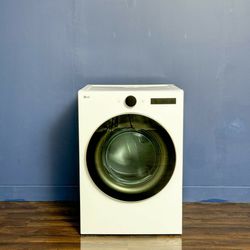 LG 7.4 cu. ft. Capacity Energy Star Smart ELECTRIC Dryer with AI Sensor Dry and Turbosteam - $50 dow