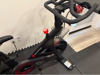 Peloton Bike
