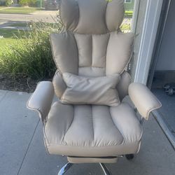 Adjustable Desk Chair