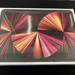 iPad Pro 11” 3rd Gen 256GB EASY FINANCING AS LOW AS $112 DOWN!!!