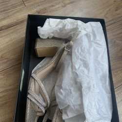 NiNASHOES  . Com. Heels 👠 